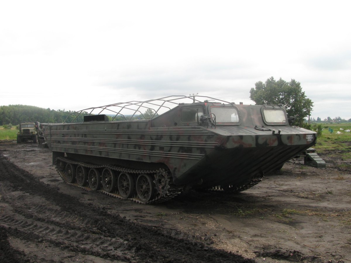 ПТС-1 плавающий Транспортер