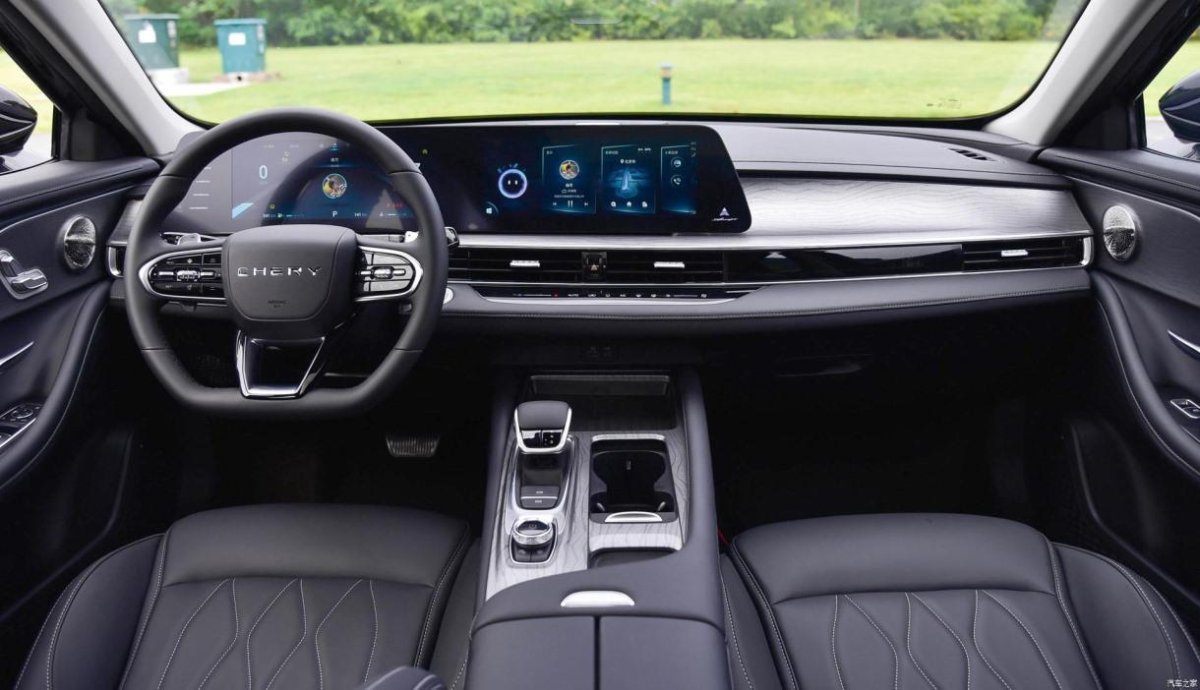 Седаны Chery Arrizo 8