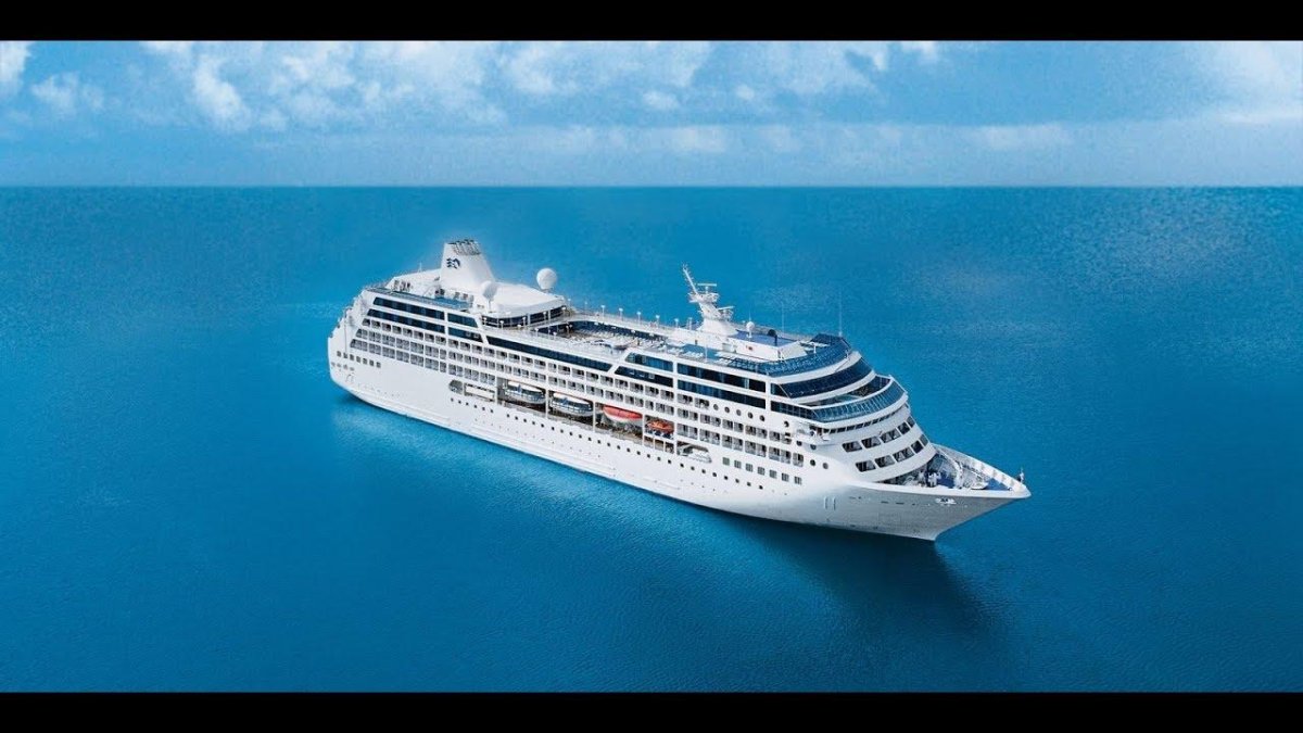 Круизный лайнер оушен