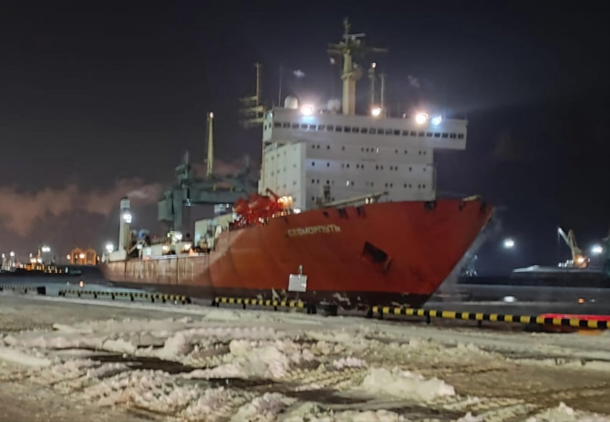 Ледокол Севморпуть