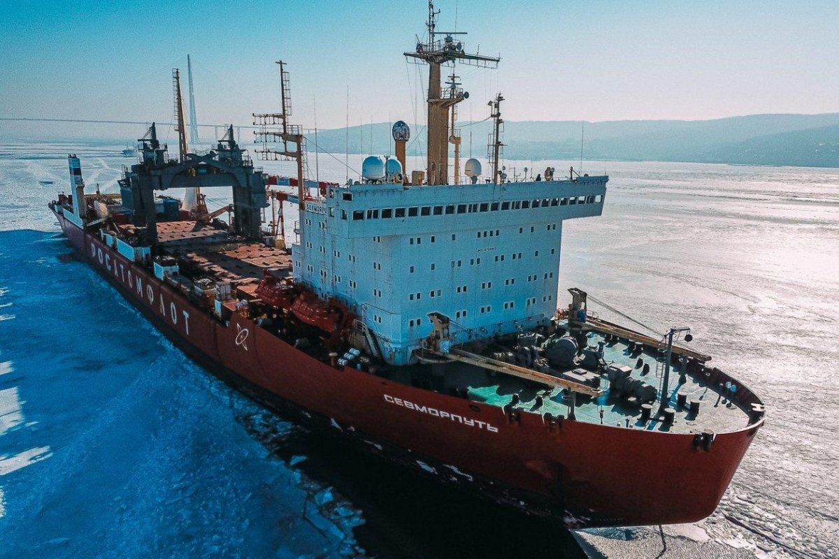 Атомный ледокол Севморпуть