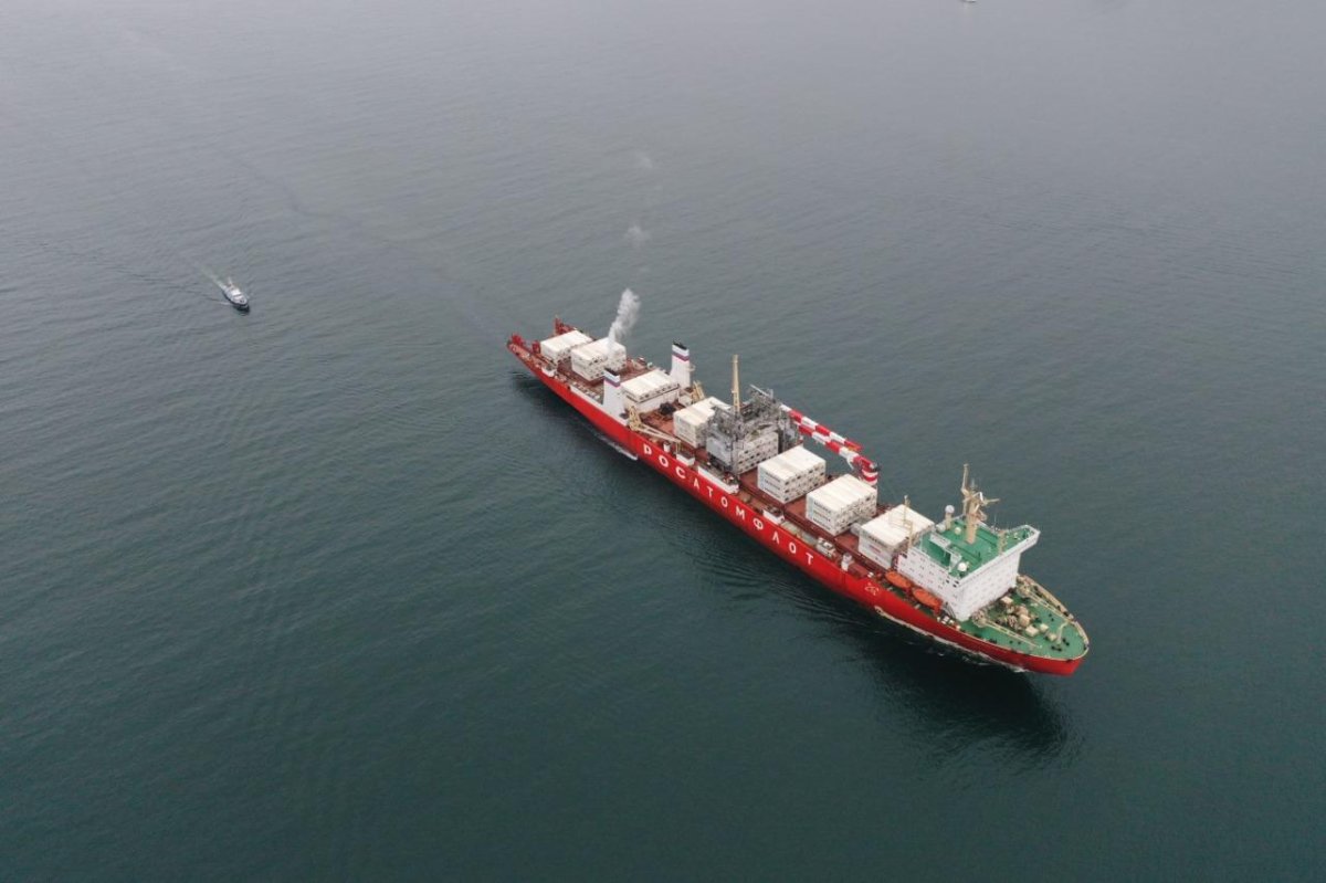 Контейнеровоз Севморпуть