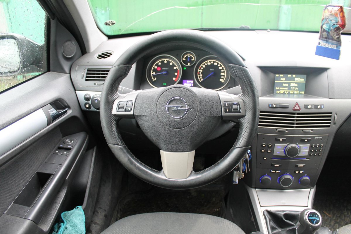 Opel Astra h 2006