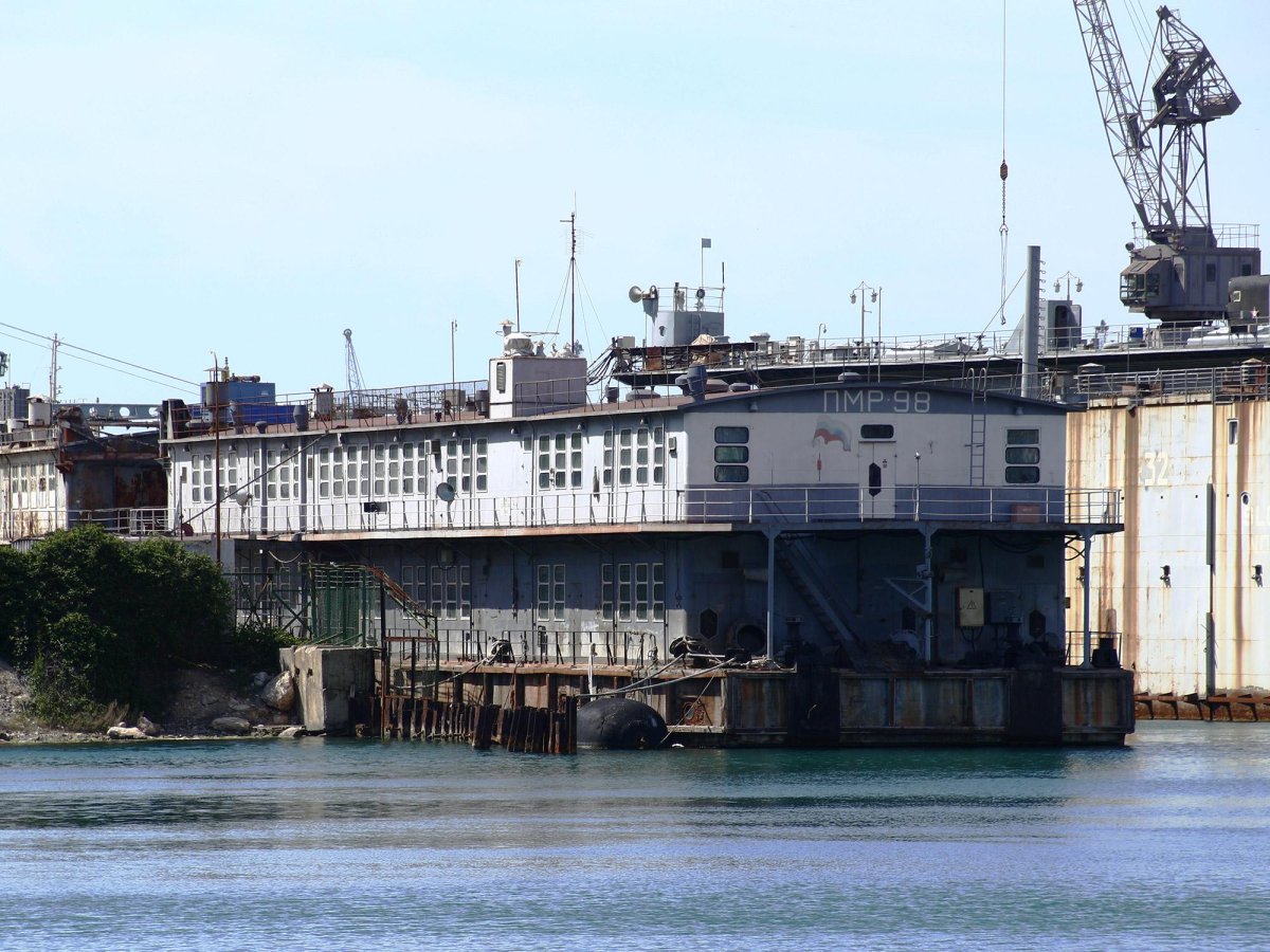 Плавмастерская проекта 889