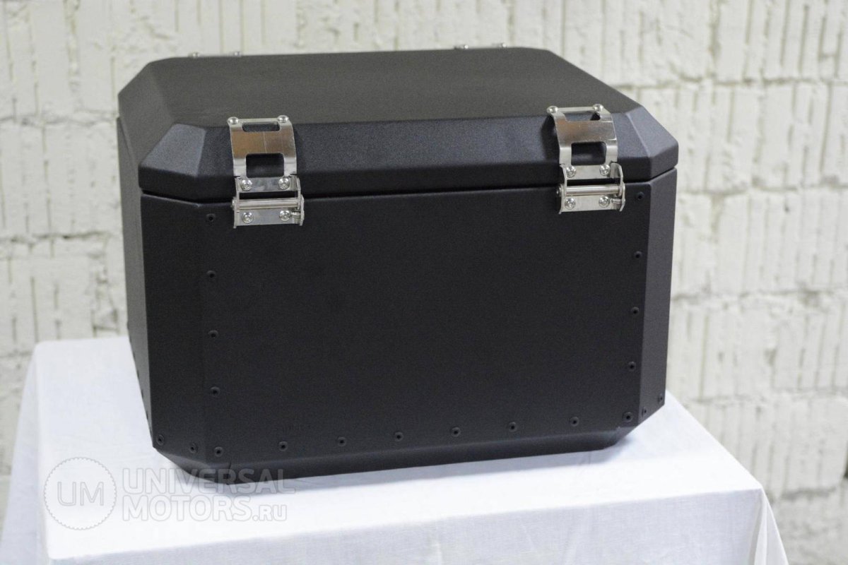 Кофр с боковым открыванием