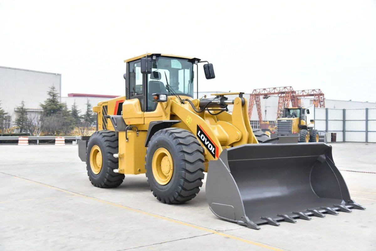 Фронтальный погрузчик Lovol fl956h