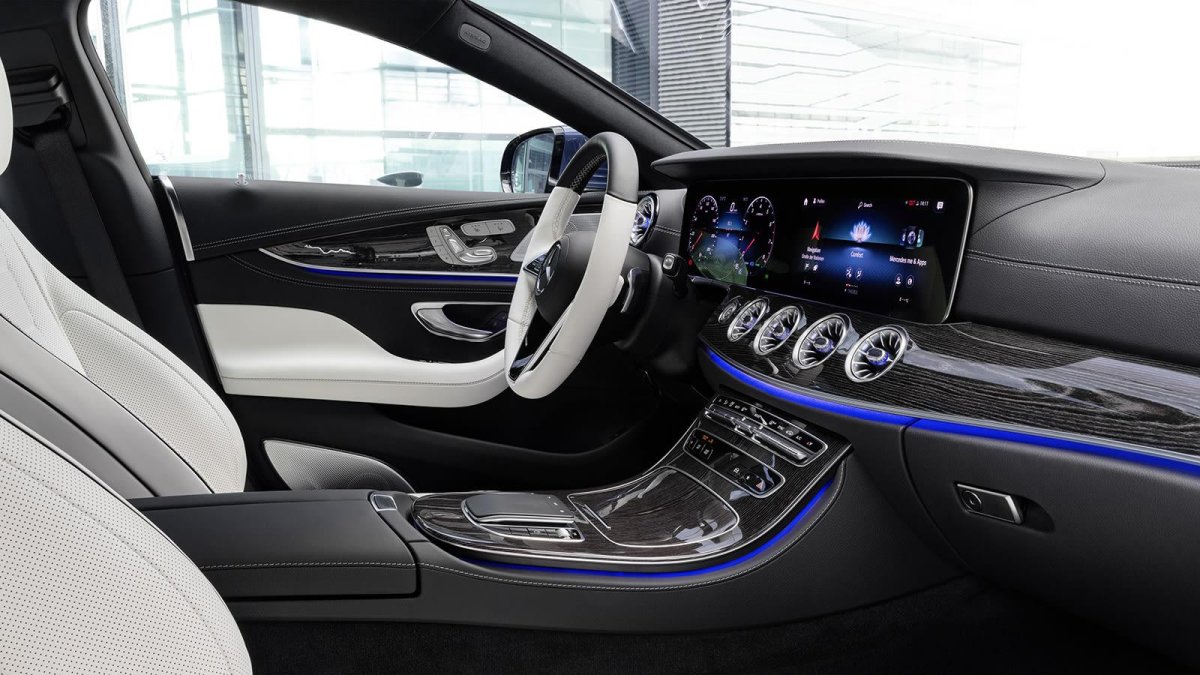 Mercedes Benz CLS 2021