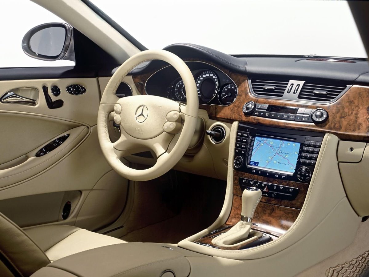 Mercedes Benz CLS 500 2005