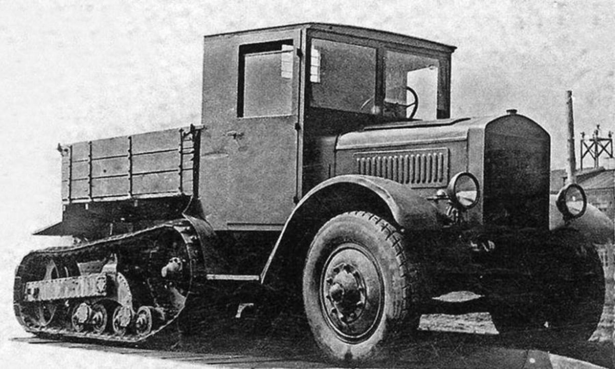 Артиллерийский тягач ЯСП