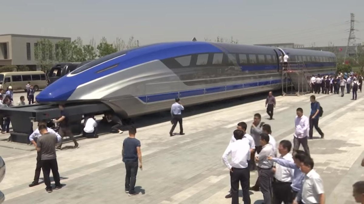 Самый быстрый поезд в мире Maglev
