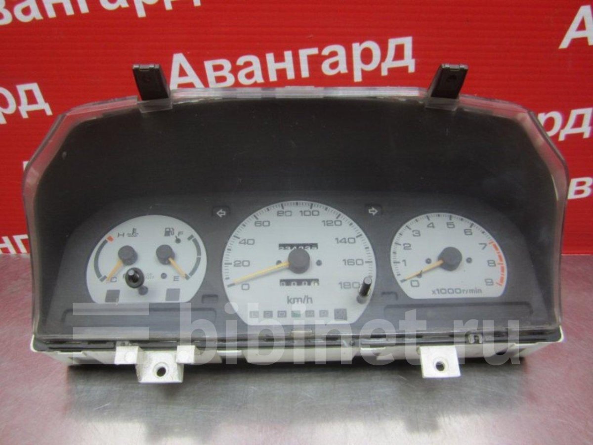 Приборная панель Митсубиси Каризма