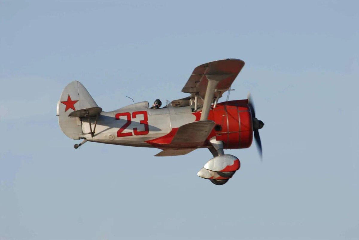 Двухместный истребитель