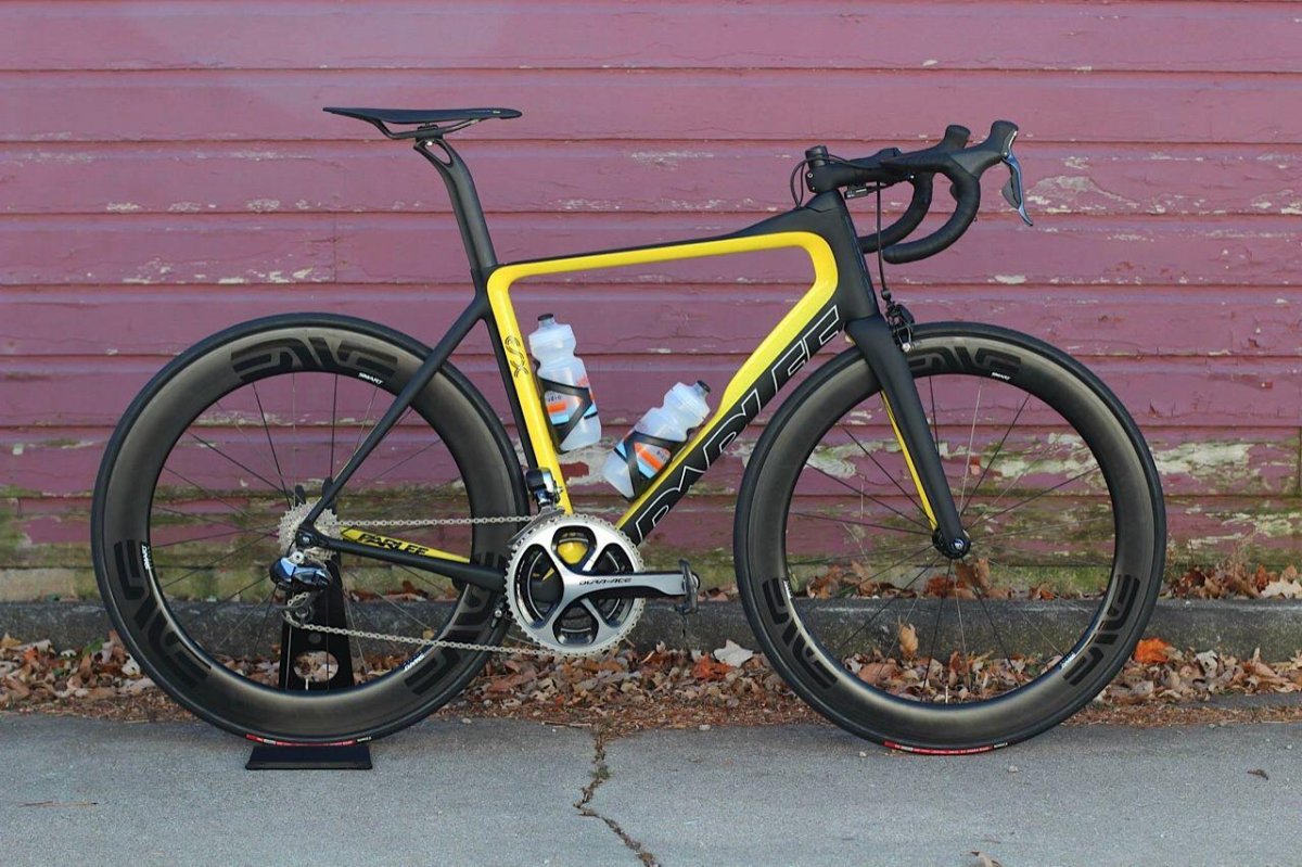 Матовый велосипед