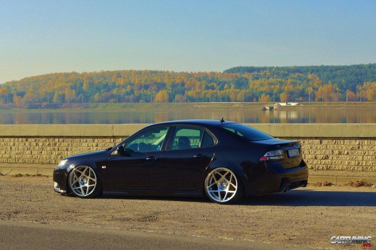 Saab 9-3 stance