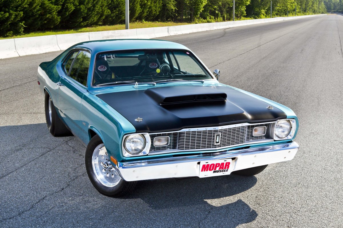 Plymouth Duster 1975