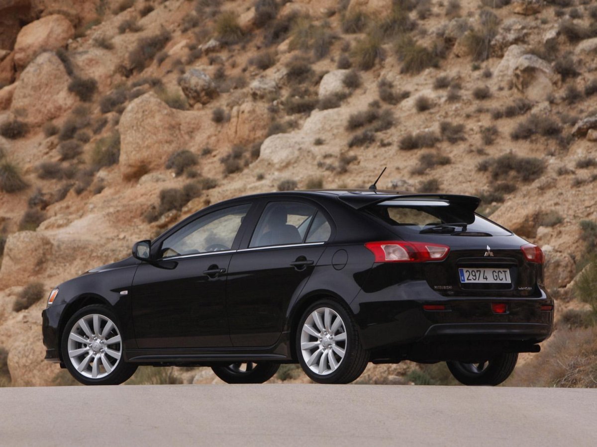 Мицубиси ланцер 10 Спортбэк