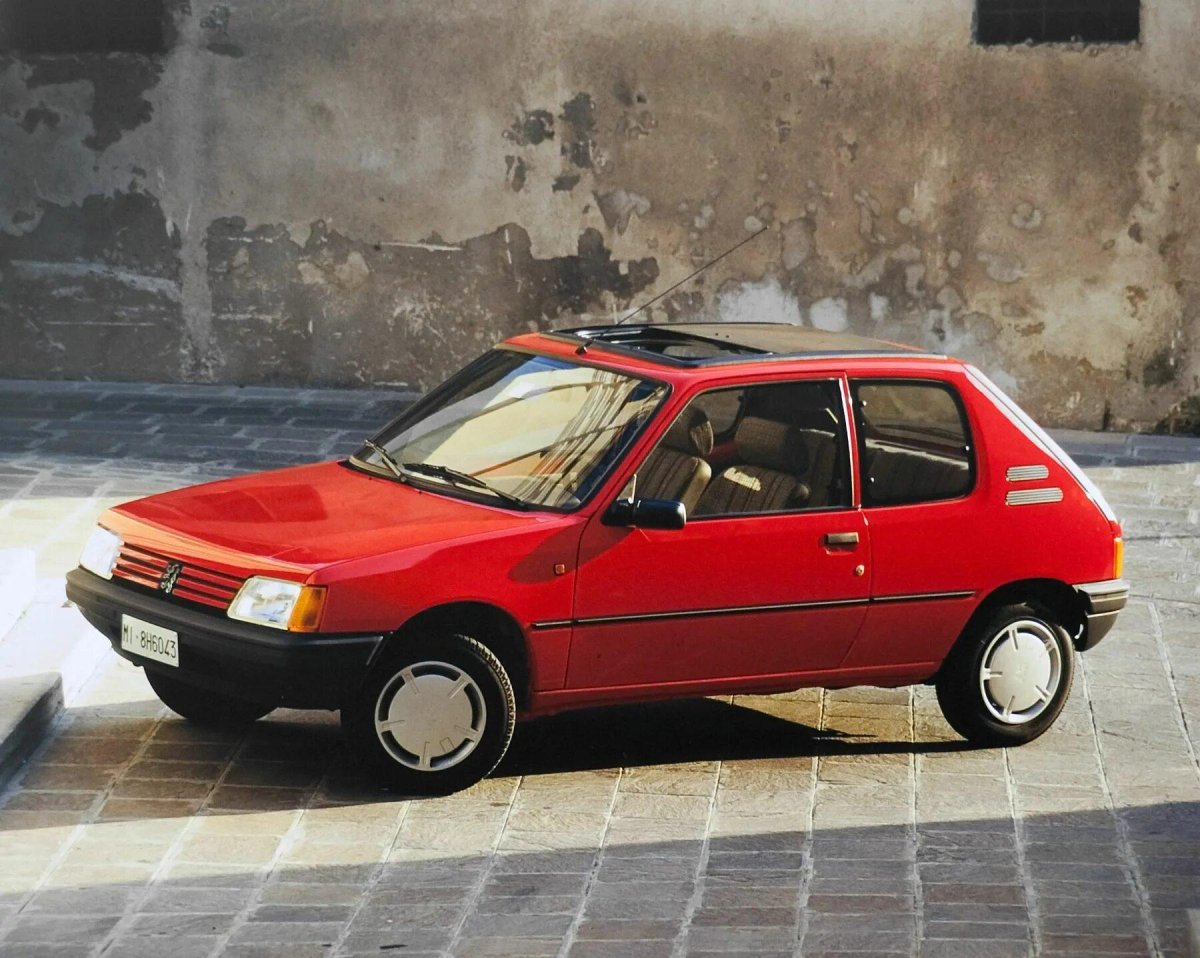 Peugeot 205 1983