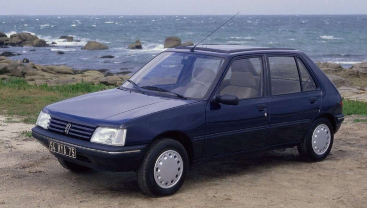 Peugeot _ 205 i