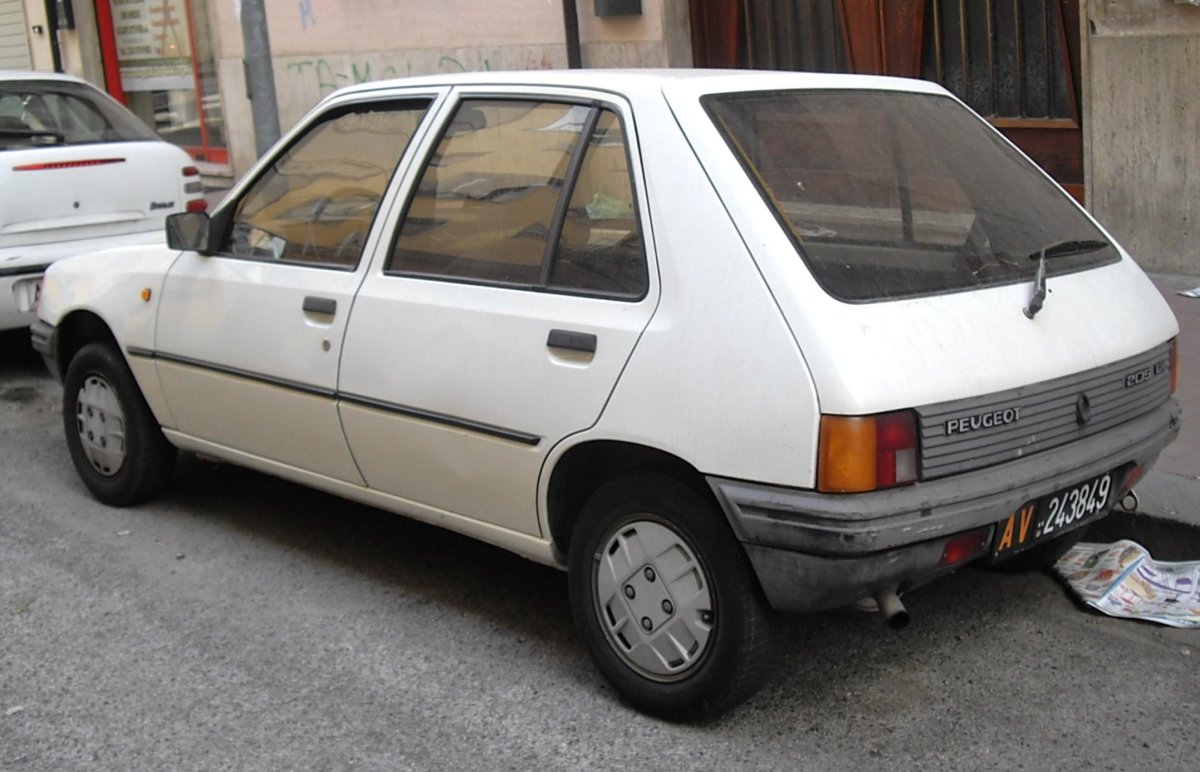 Peugeot 104
