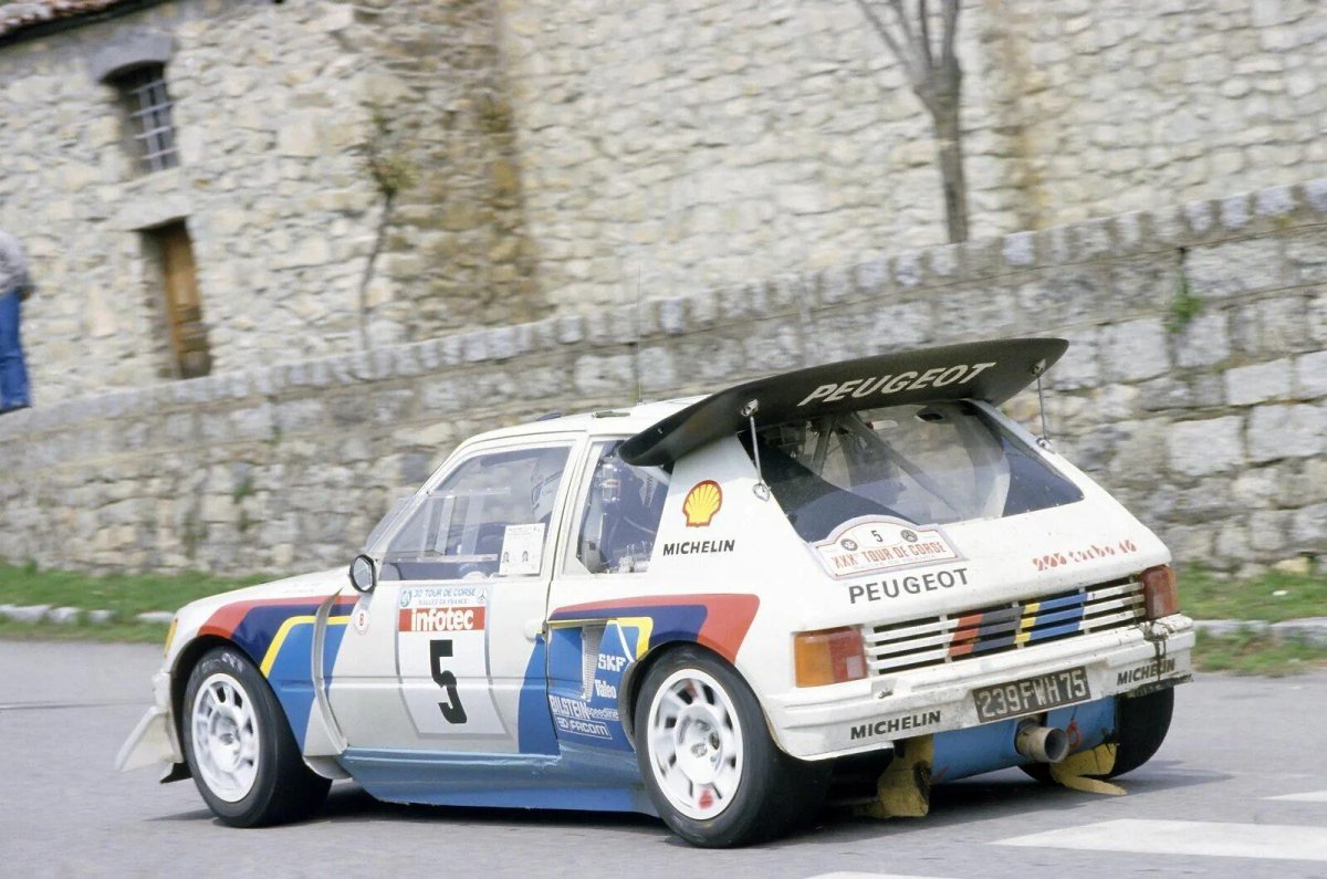Peugeot 205 t16