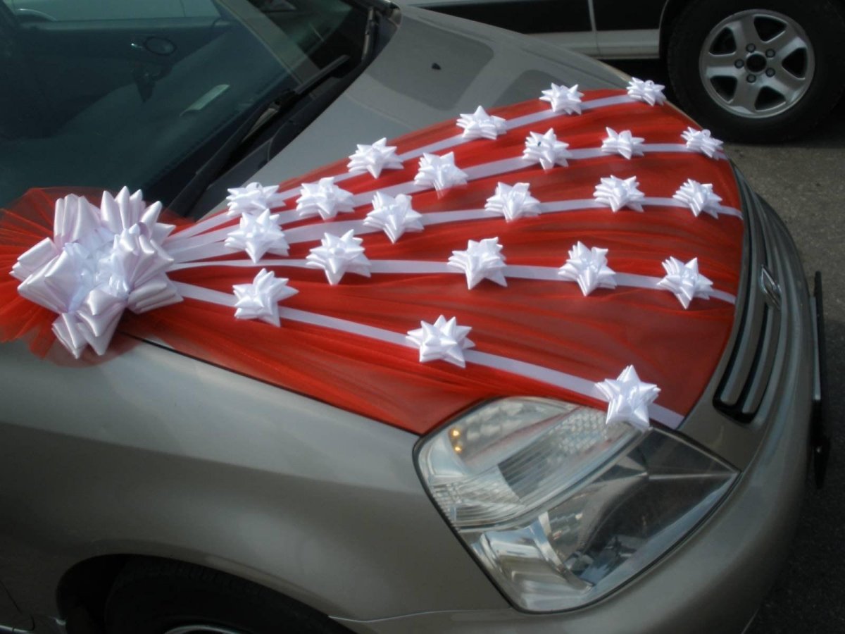 Украшения на машину