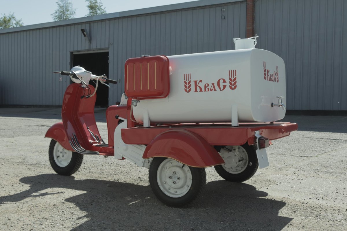 Мотороллер Вятка мг-150