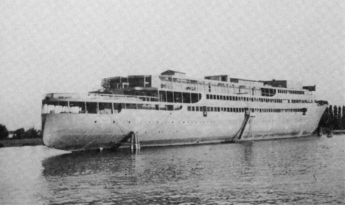 Фёдор Шаляпин теплоход, турбоход