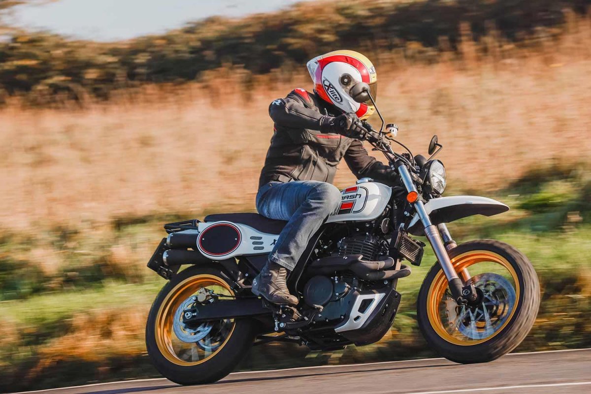 Мотоцикл Combat Scrambler 400