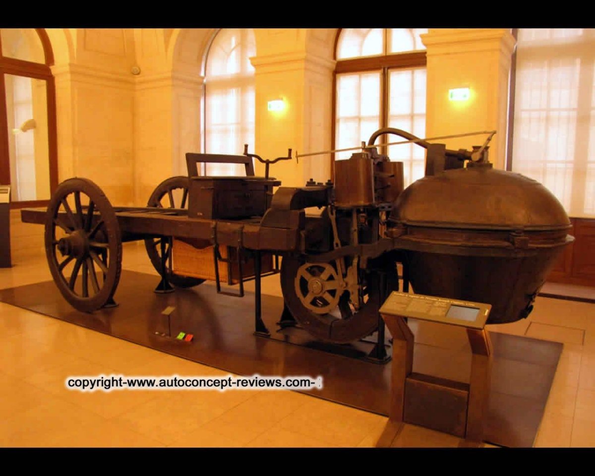 Первый в мире паровой автомобиль Кюньо 1769