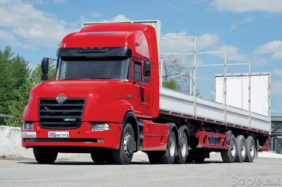 Седельный тягач Урал-6464