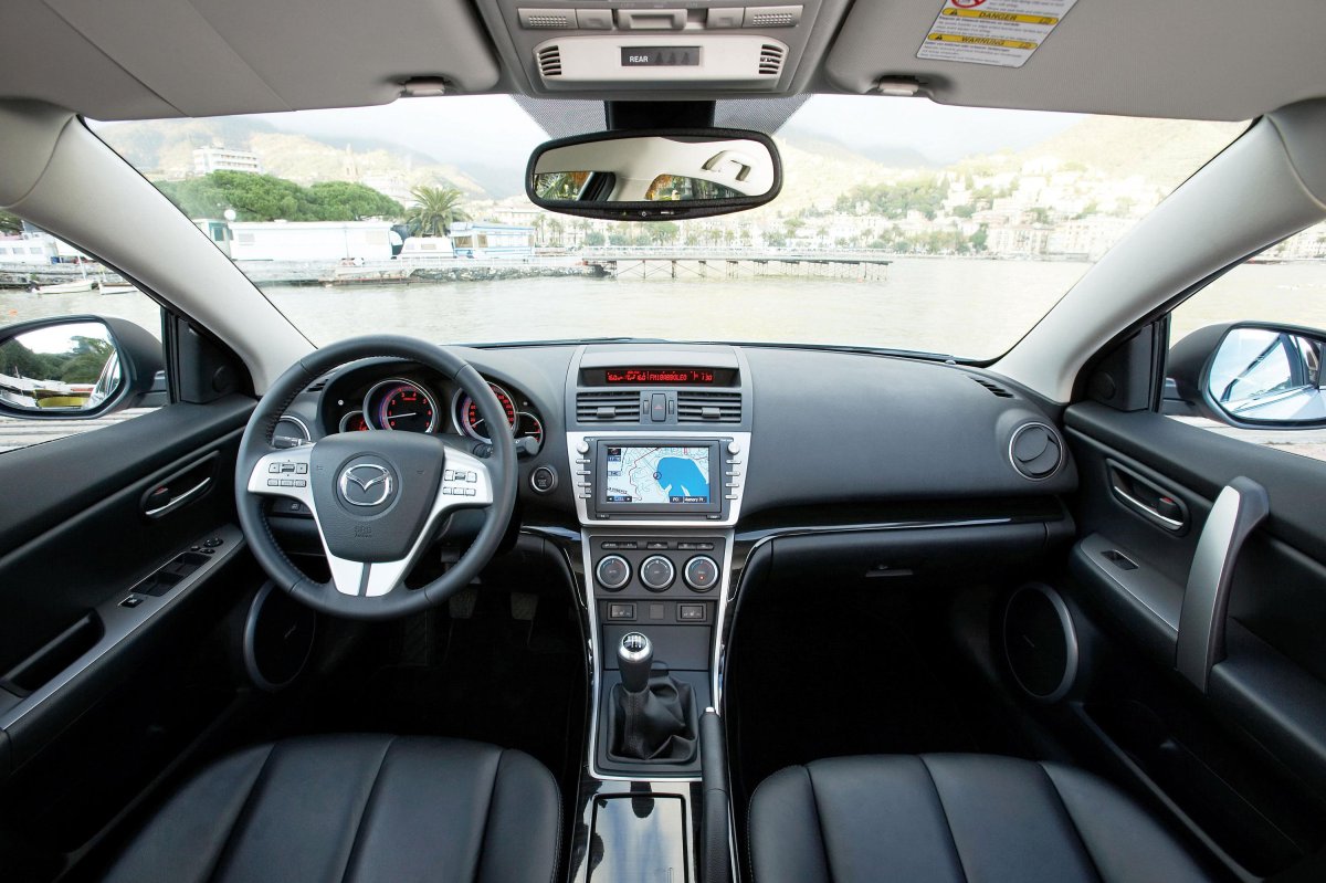 Mazda 6 GH 2007 салон