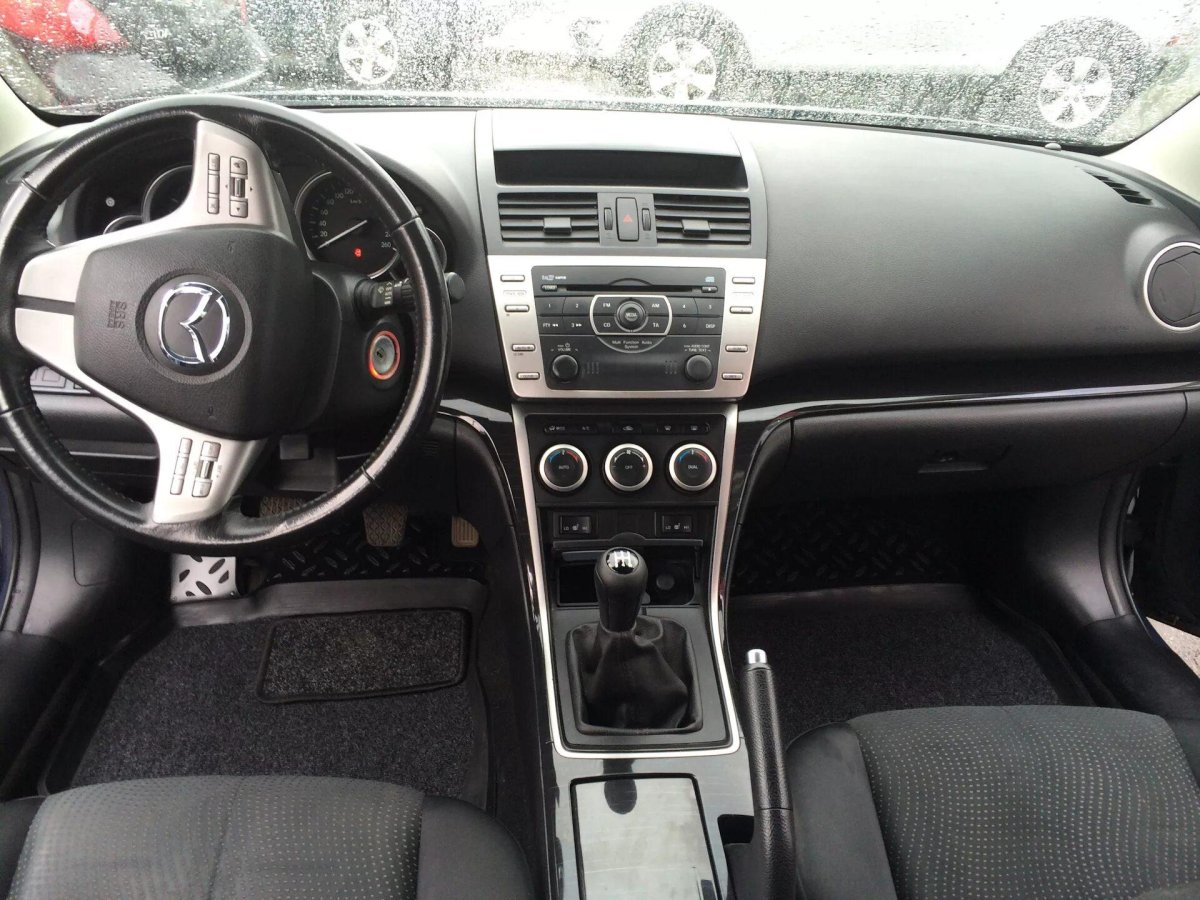 Mazda 6 2008 салон