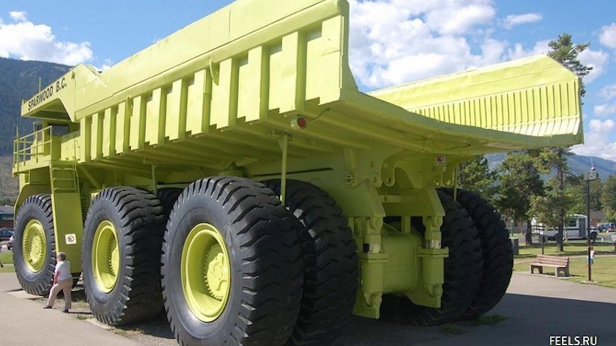 Терекс Титан карьерный самосвал