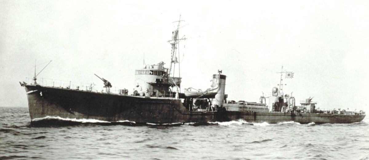 Минный заградитель Амур