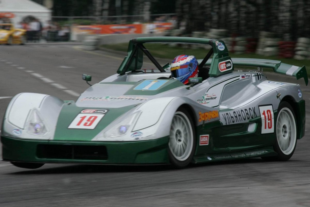 Виталий Петров Lada Revolution