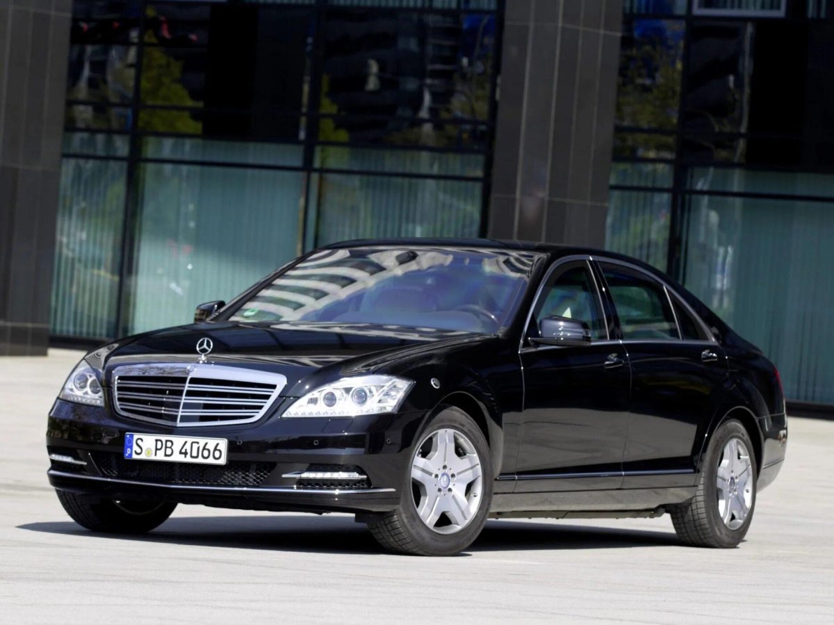 Mercedes Benz s600