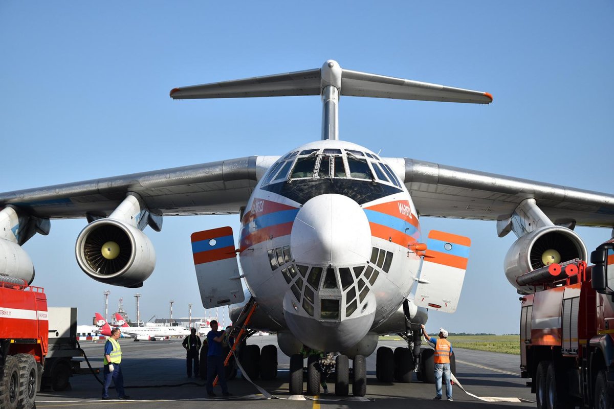 Ил 76 пожарный