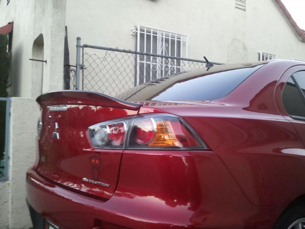 Спойлер на Мицубиси Лансер 10