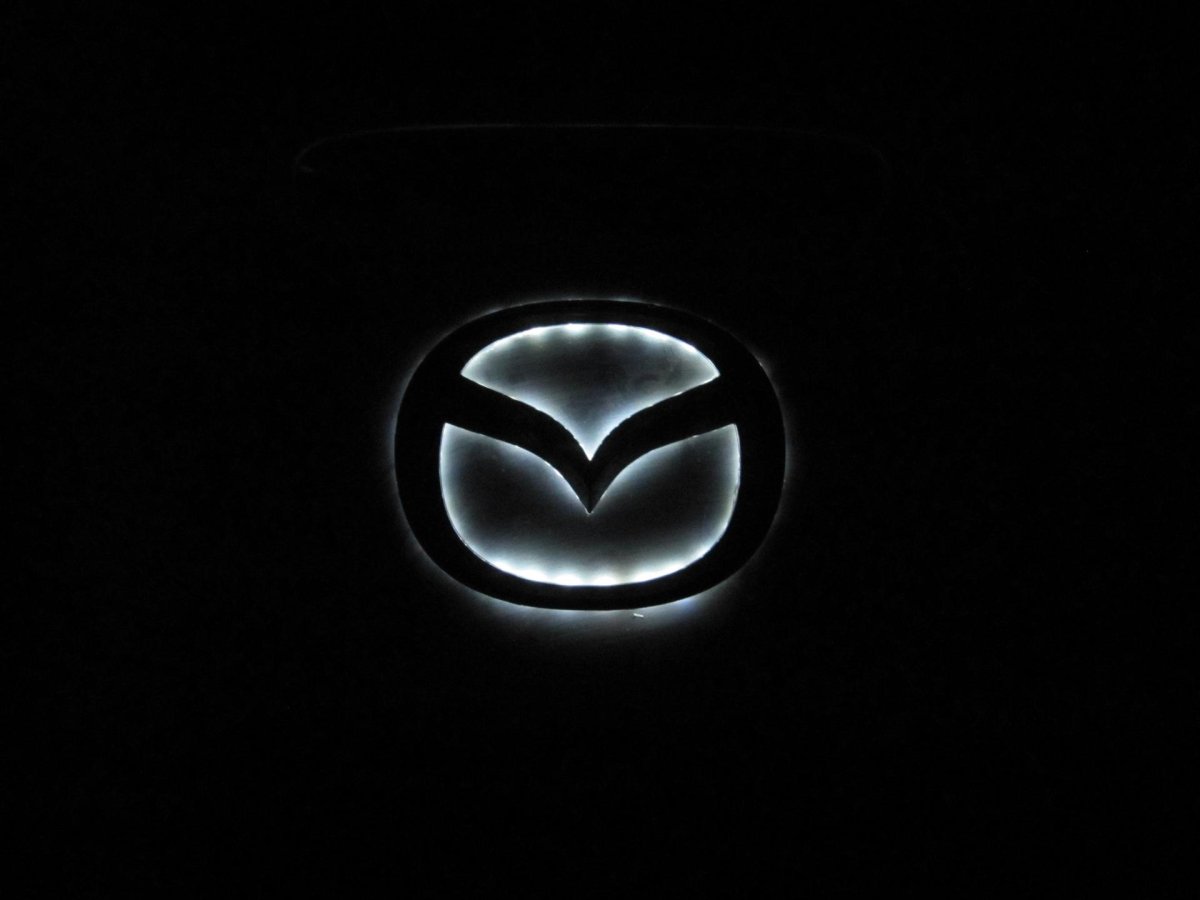 Мазда СХ-5 значок