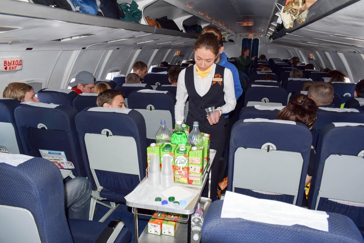 Yakovlev Yak 42 салон