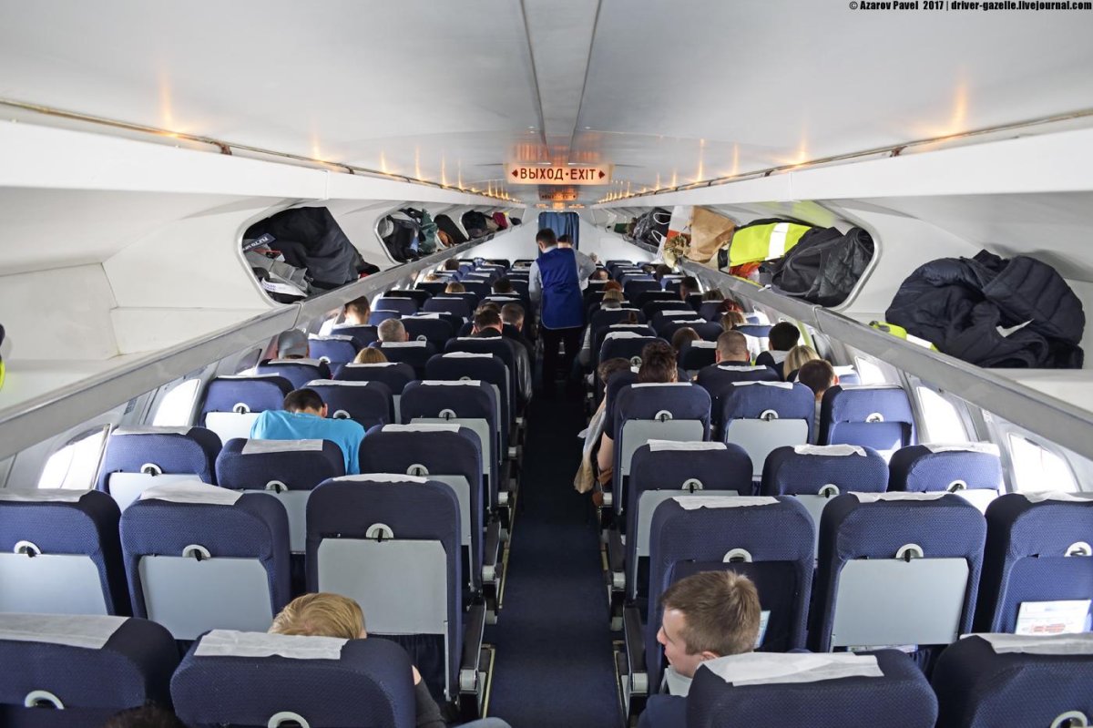 Як-42 пассажирский самолёт салон