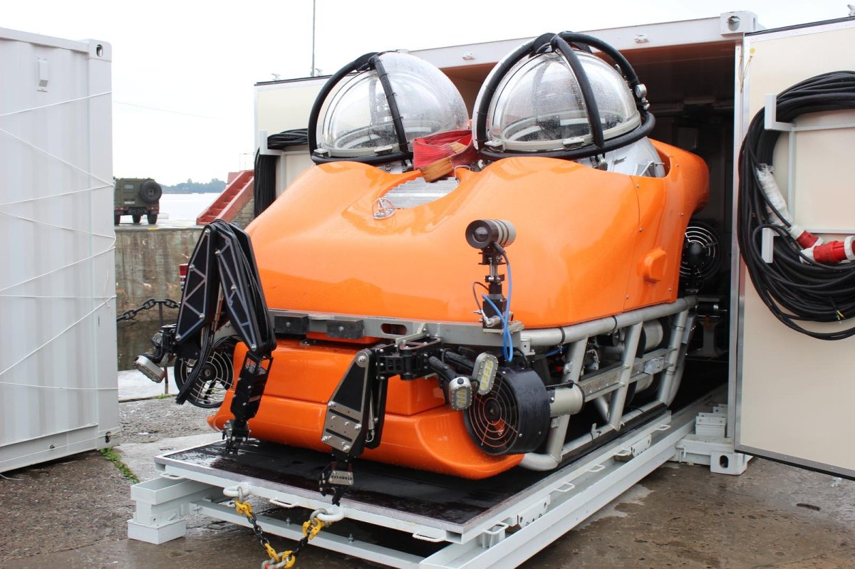 Подводные аппараты АРС-600.