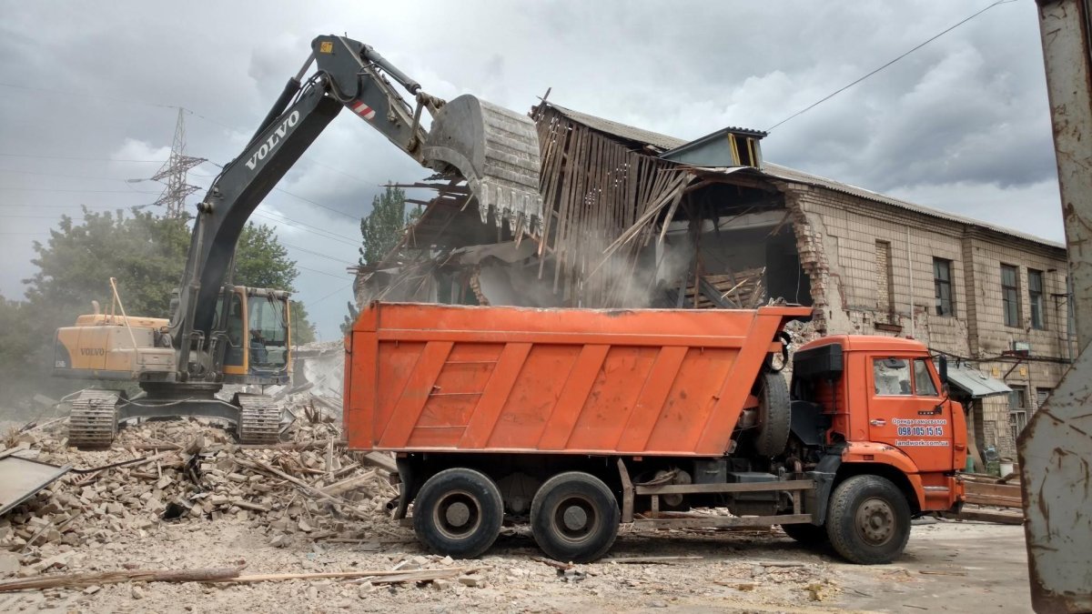 Самосвал для мусора