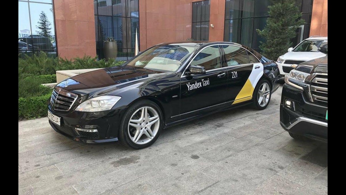 Майбах Яндекс такси