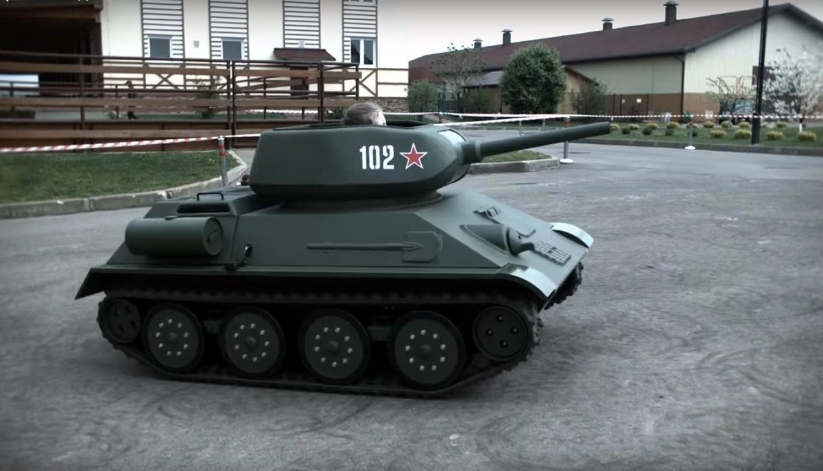 Мини танк т 34