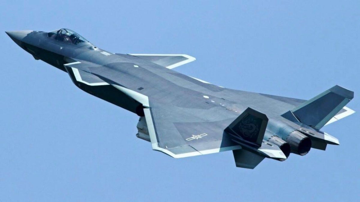 J-20 истребитель пятого поколения