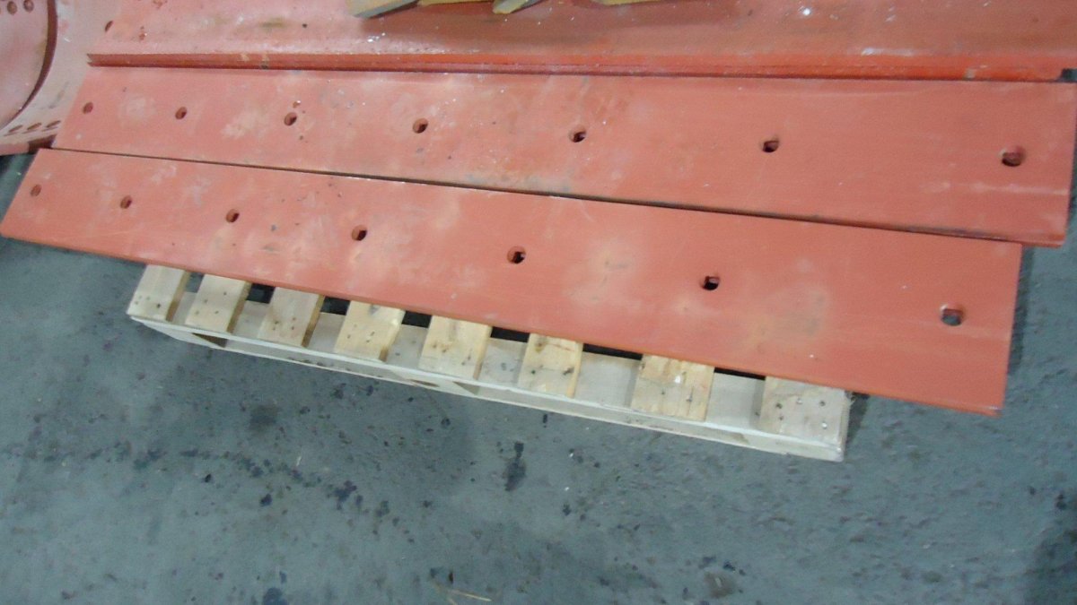 Нож средний грейдерный ДЗ-122, 143, 180 (1820*180*12)