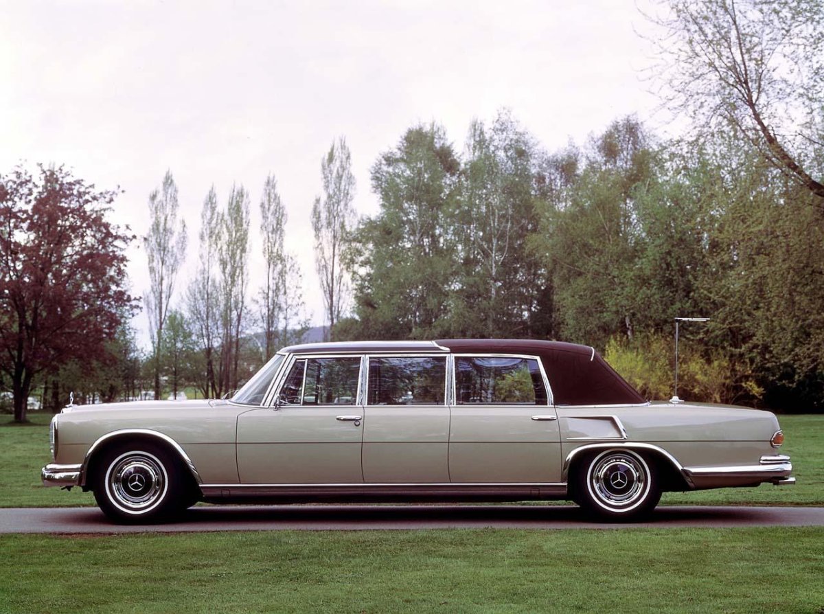 Mercedes-Benz 600 w100
