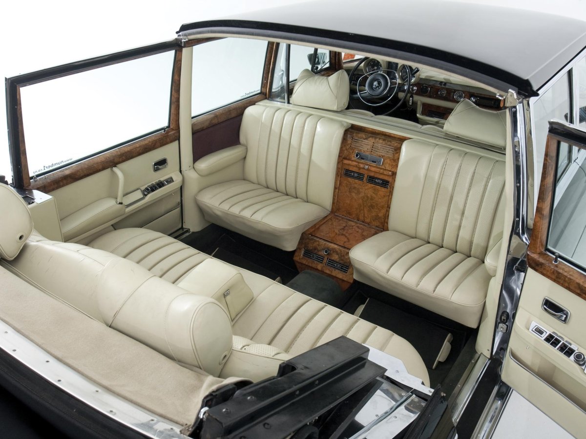 Mercedes-Benz 600 w100 Pullman