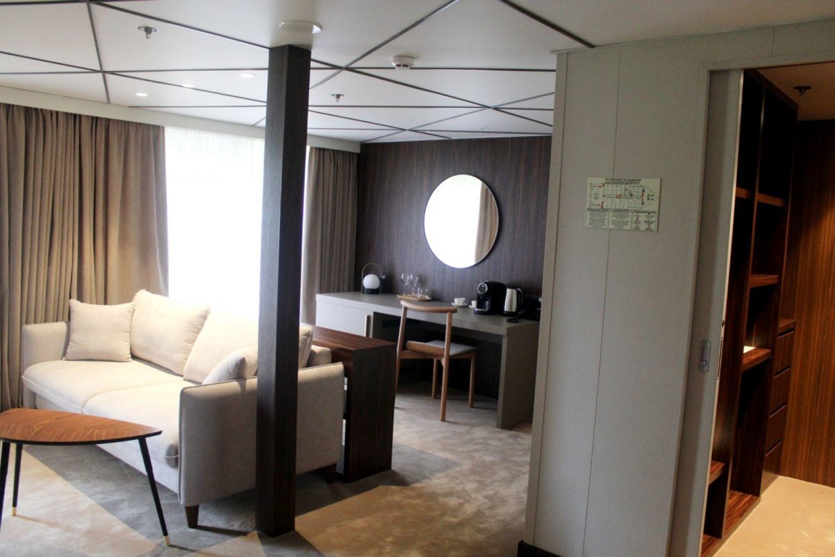 Мустай Карим каюта Люкс